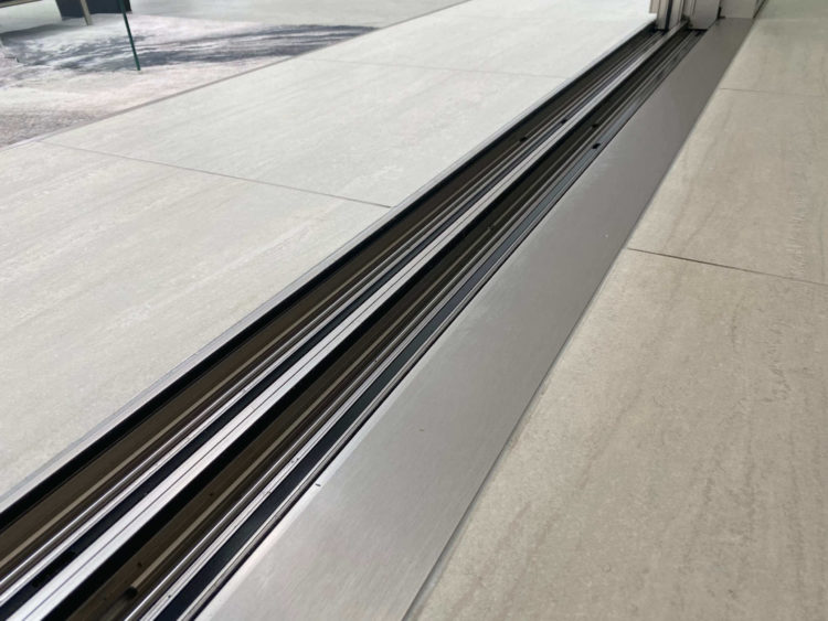 Showroom Triple Track COVERS